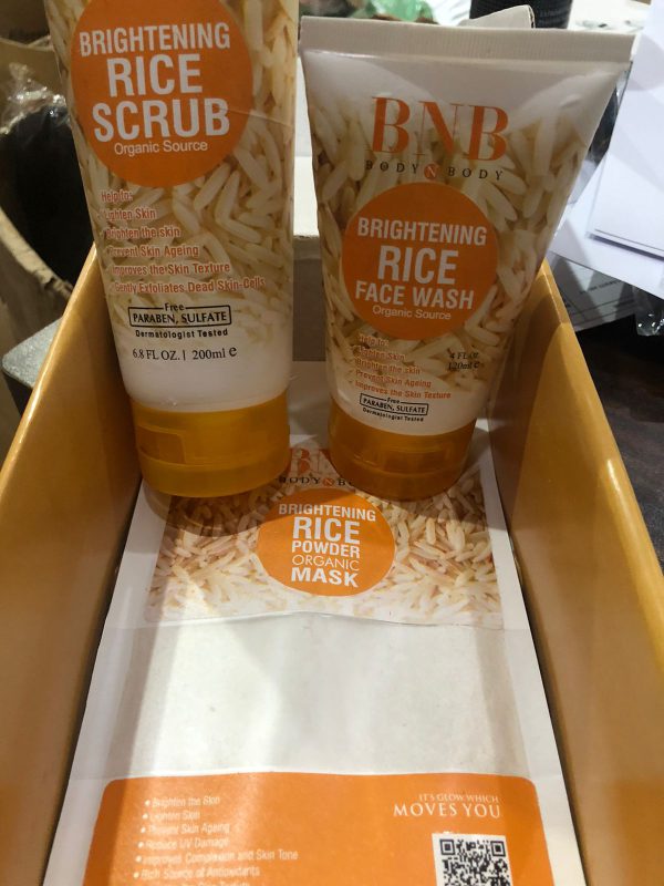 SurtiWala.pk™ - Bnb Whitening Rice Organic Glow Kit